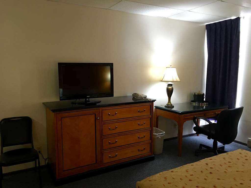 M Star North Canton - Hall Of Fame Room photo